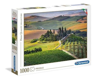 Puzzle HQ Alta definição - 1000 peças - CLEMENTONInToscânia - Itália / Tuscany - ItalynTamanho aprox. montado: 69cm x 50cmnTamanho caixa 37 x 28 x 5,5cm.