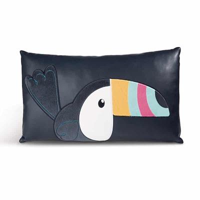 ALMOFADA RECTANGULAR TUCANO, IMITACAO DE PELE C PELUC