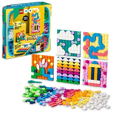 Este Mega Pack de Autocolantes Decorativos permite que as crianças se exprimam em qualquer superfície lisa e dura. É a opção ideal para desenvolverem a sua imaginação e criatividade.