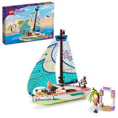 Lego friends conta com uma aventura incrível no mar com a Stephanie. Ofereça este artigo fantástico ao seu filho e permita que ele passe horas de diversão navegando à volta do Mundo.