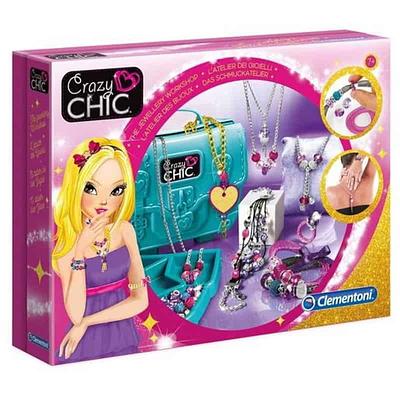 Um fantástico atelier com todos os acessórios necessários para criares lindas e personalizadas jóias Crazy Chic!nPara brincar com a imaginação e desenvolver as capacidades manuais e criatividade.