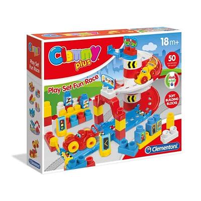 Com dois carros de corrida e peças para construir uma pista personalizada o conjunto Corrida Divertida ajuda a estimular a imaginação e percepção visual das crianças.