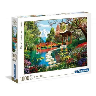 O Puzzle 1000 pçs - Gardens of Fuji de 1000 peças da Clementoni para adultos inclui imagens maravilhosas e de encaixe perfeito.